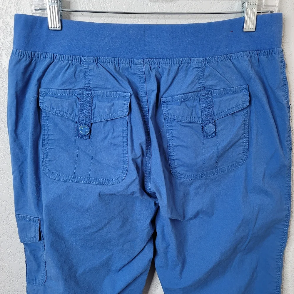 Gloria Vanderbilt bright blue cargo pedal pusher shorts drawstring waist